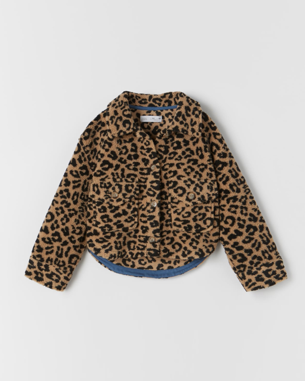 Fluffy cropped leopard jacket