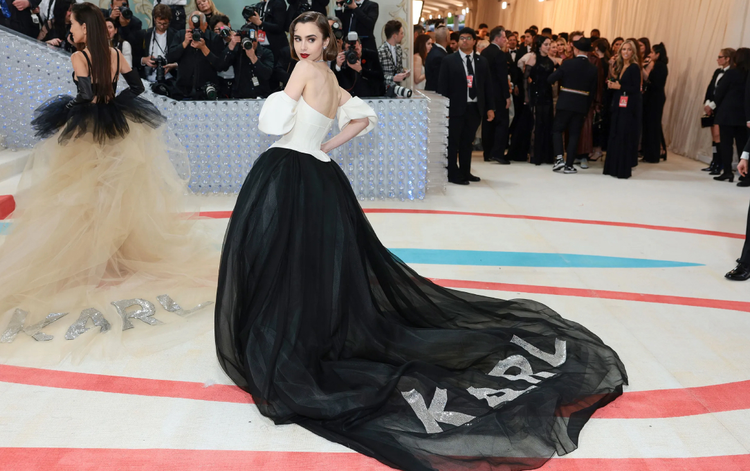 Lilly Collins in Vera Wang